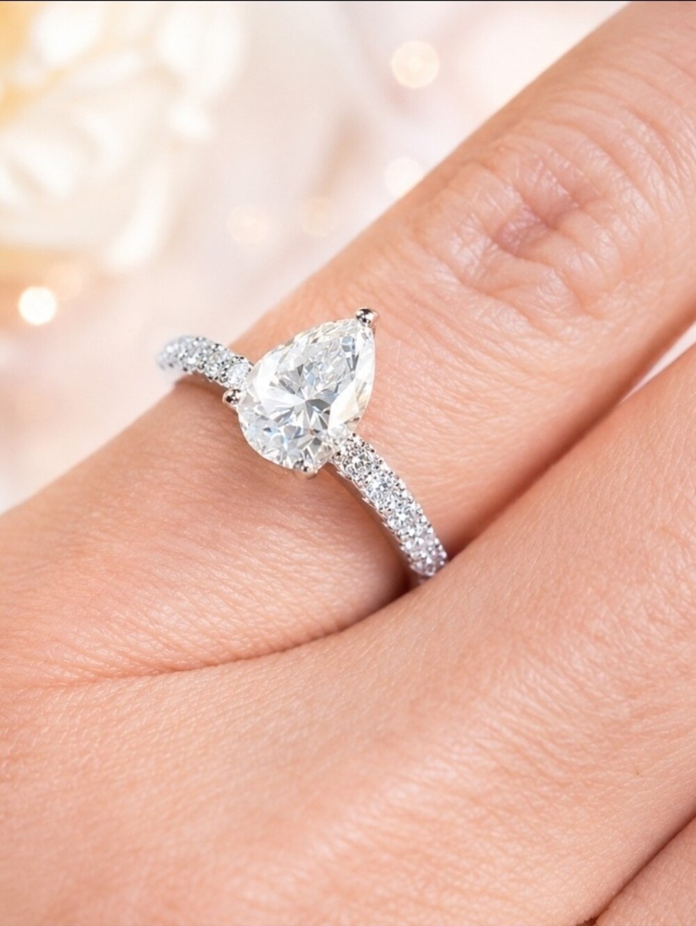 Elegant Silver Moissanite Teardrop Ring 1.25CT NEW Size 5